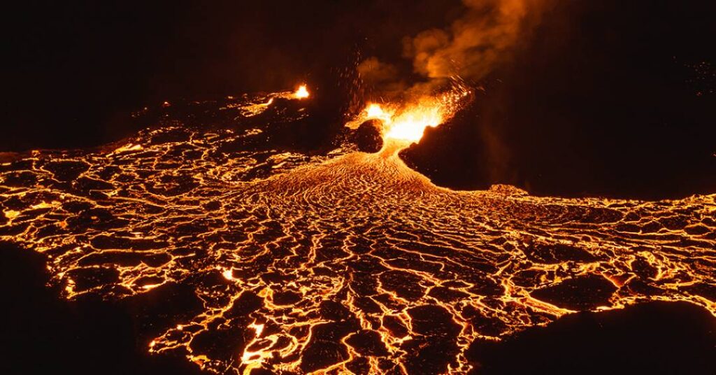 Derretimento de geleiras pode desencadear erupções vulcânicas no mundo todo