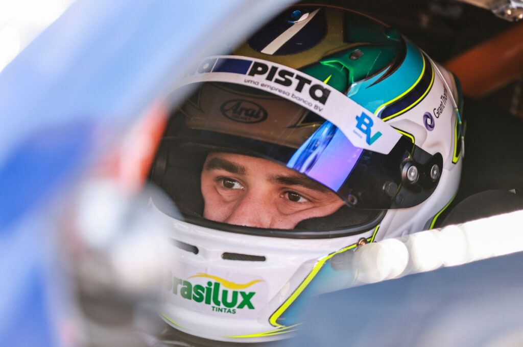Felip Baptista escala 22 posições no Velocitta