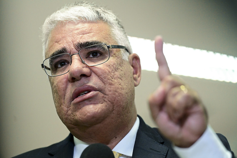 “Sórdida e programada”, diz Girão sobre decisão de Moraes