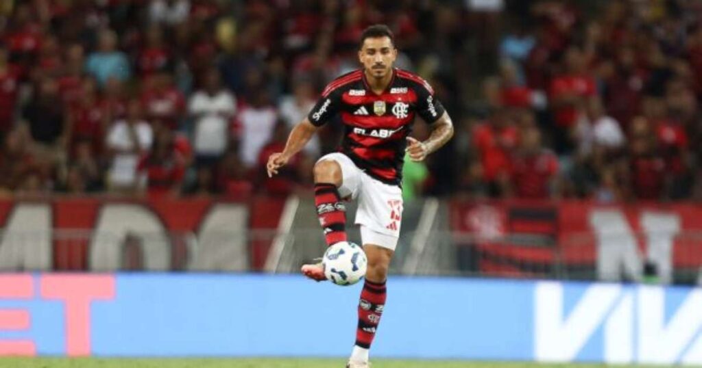 Invicto no Flamengo, Danilo projeta reencontro com o Santos: ‘Me abriu as portas’