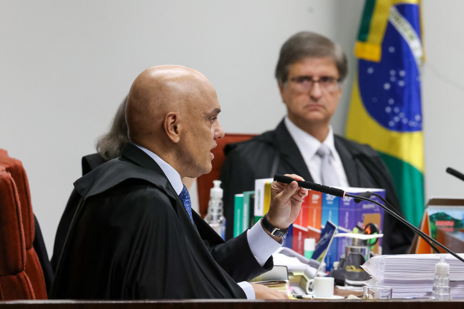 PGR rebate 5 alegações de Bolsonaro para condená-lo no STF