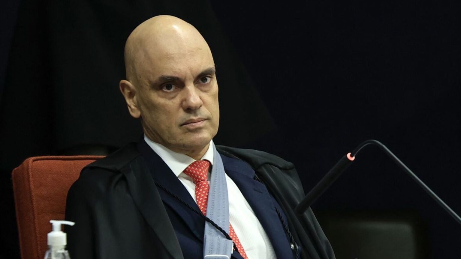 Moraes já acumula 29 pedidos de impeachment nos últimos 4 anos