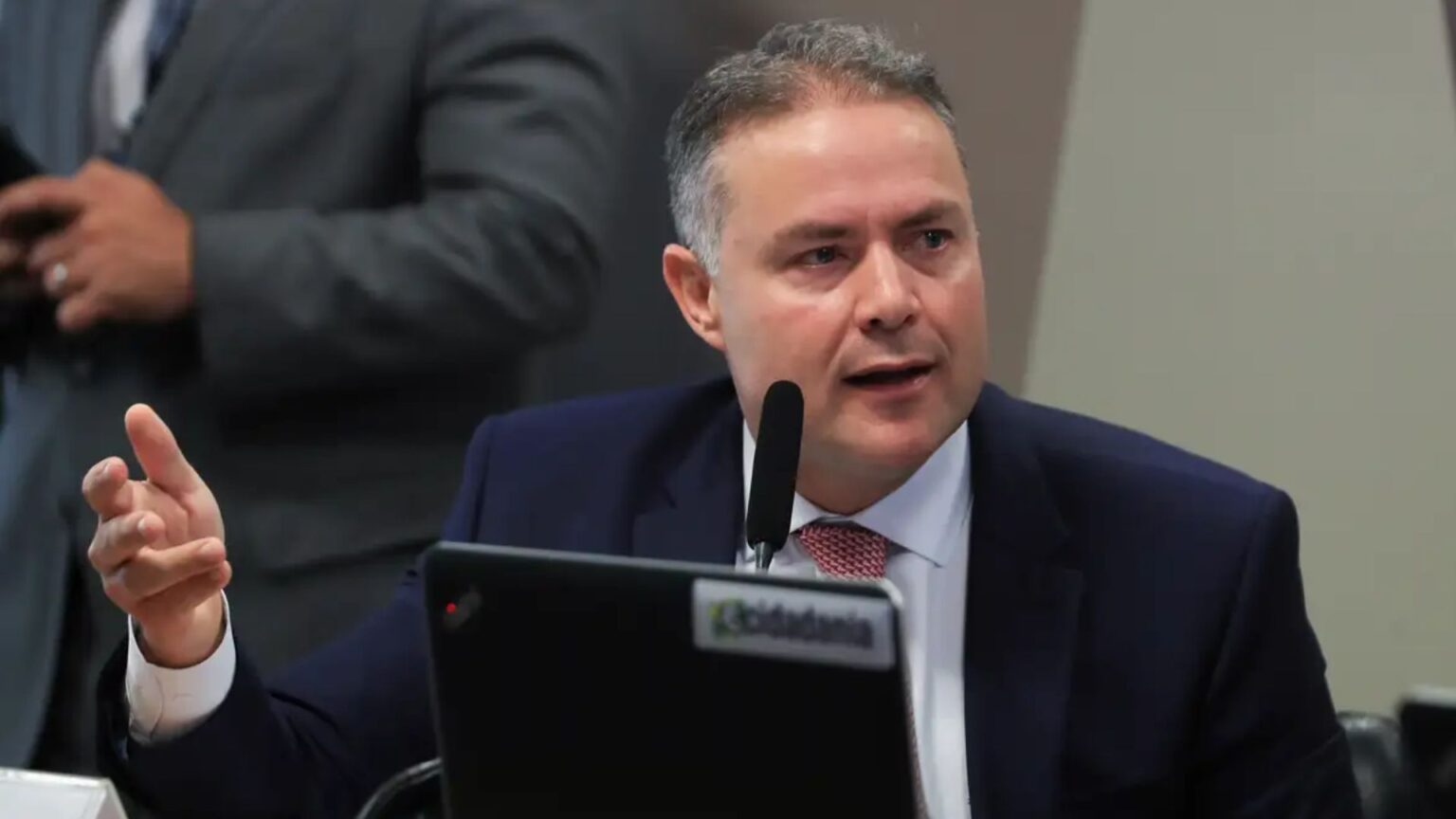 Governo pode acabar com necessidade de autoescola para a CNH