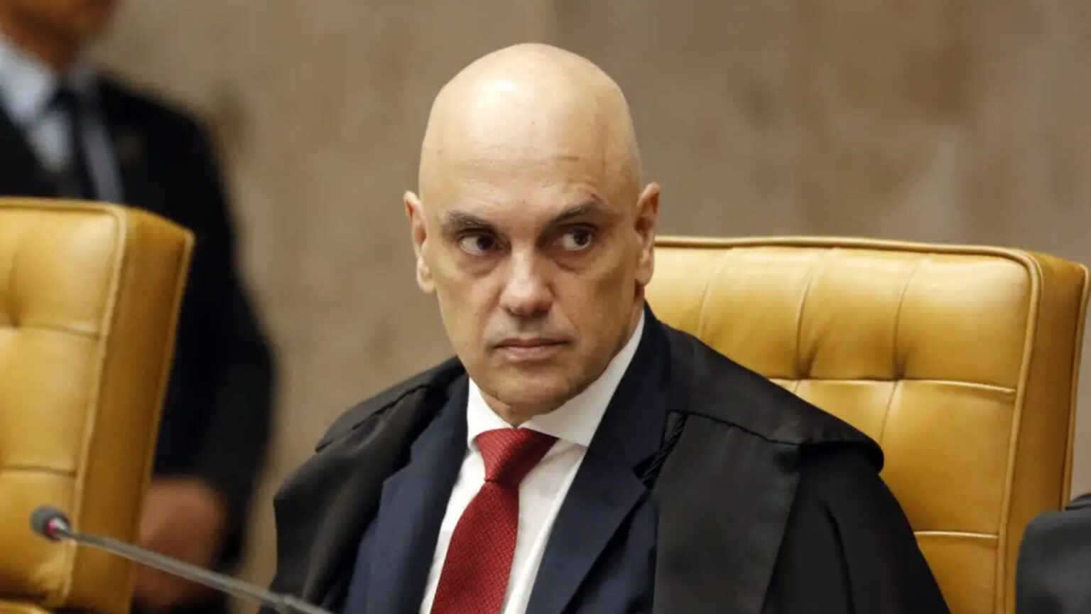 Moraes derruba veto do Congresso ao IOF; veja as reações