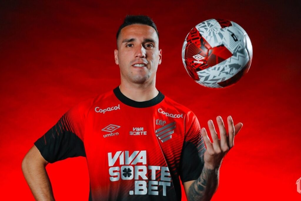 Athletico Paranaense busca mais um reforo no futebol sul-americano