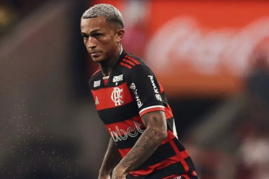 Flamengo aceita proposta e vai vender Wesley para a Roma