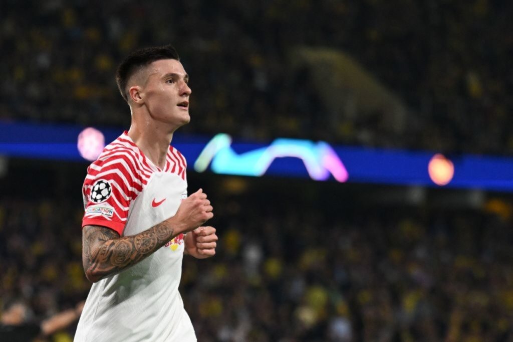 Manchester United entra forte na disputa por Sesko, do Leipzig