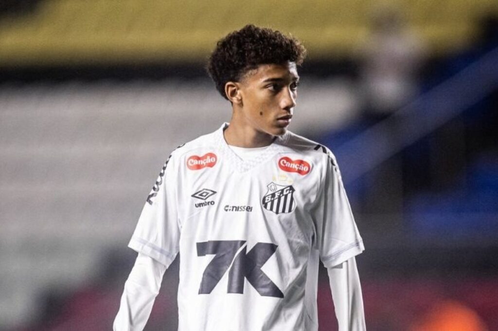 Santos renova com Robinho Jr