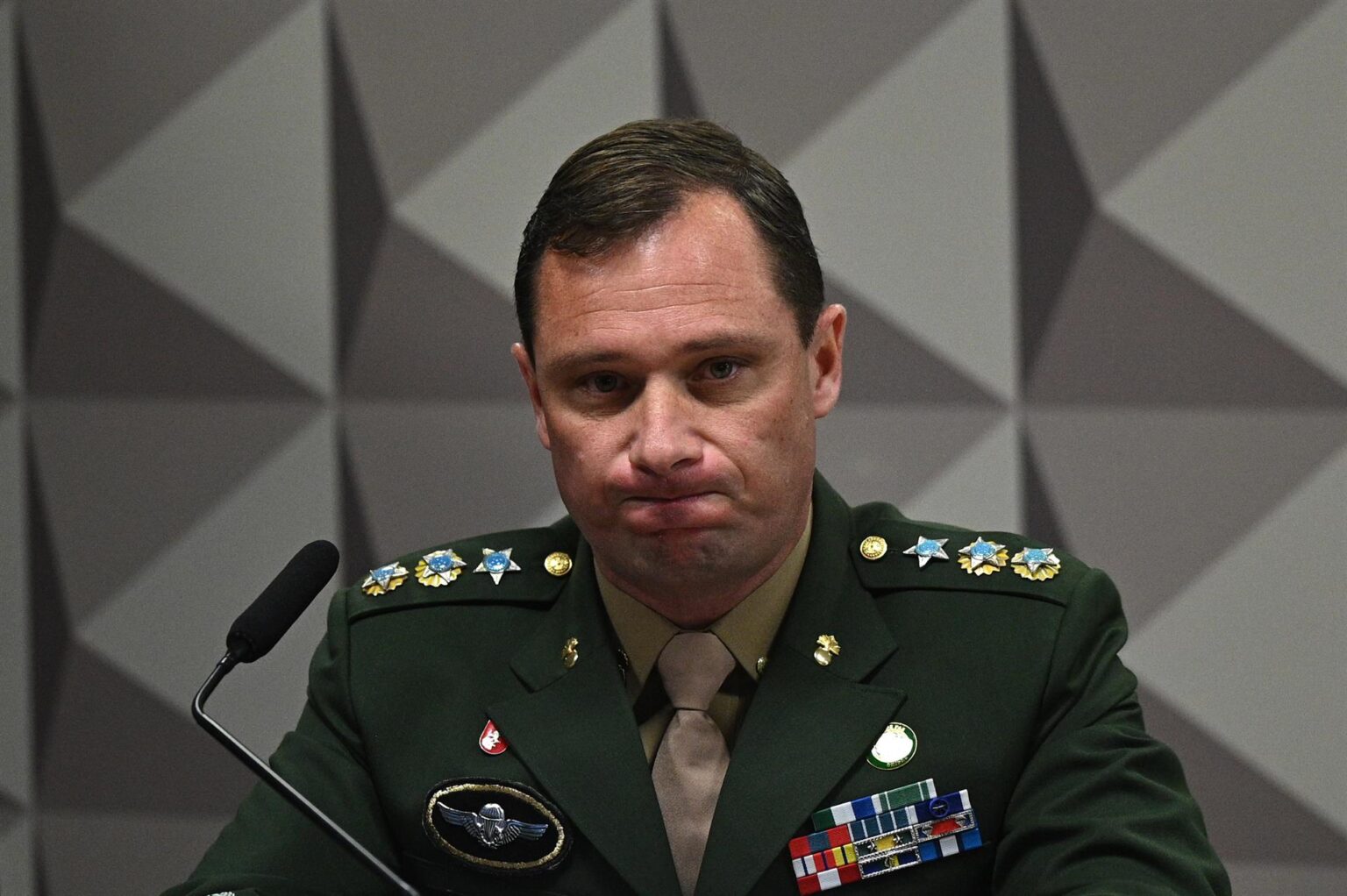 Defesa de Mauro Cid acusa PGR de traição e pede perdão judicial