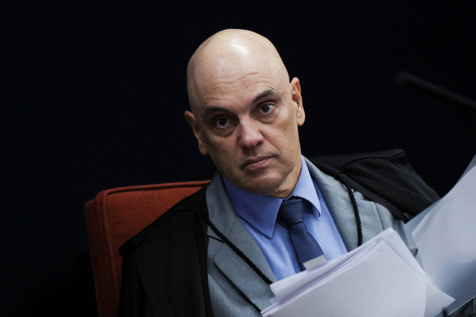 Moraes dá 48h para Bolsonaro explicar risco de fuga – 20/08/2025 – Poder