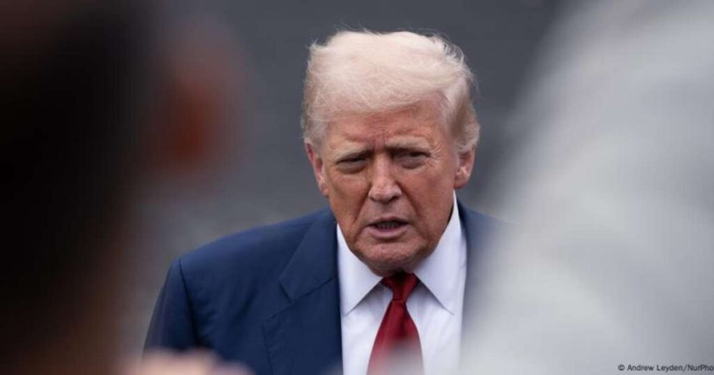 Tarifaço de Trump entra em vigor e atinge dezenas de países