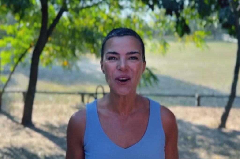 Ana Paula Arósio reaparece na Globo para anunciar reprise de “Terra Nostra”