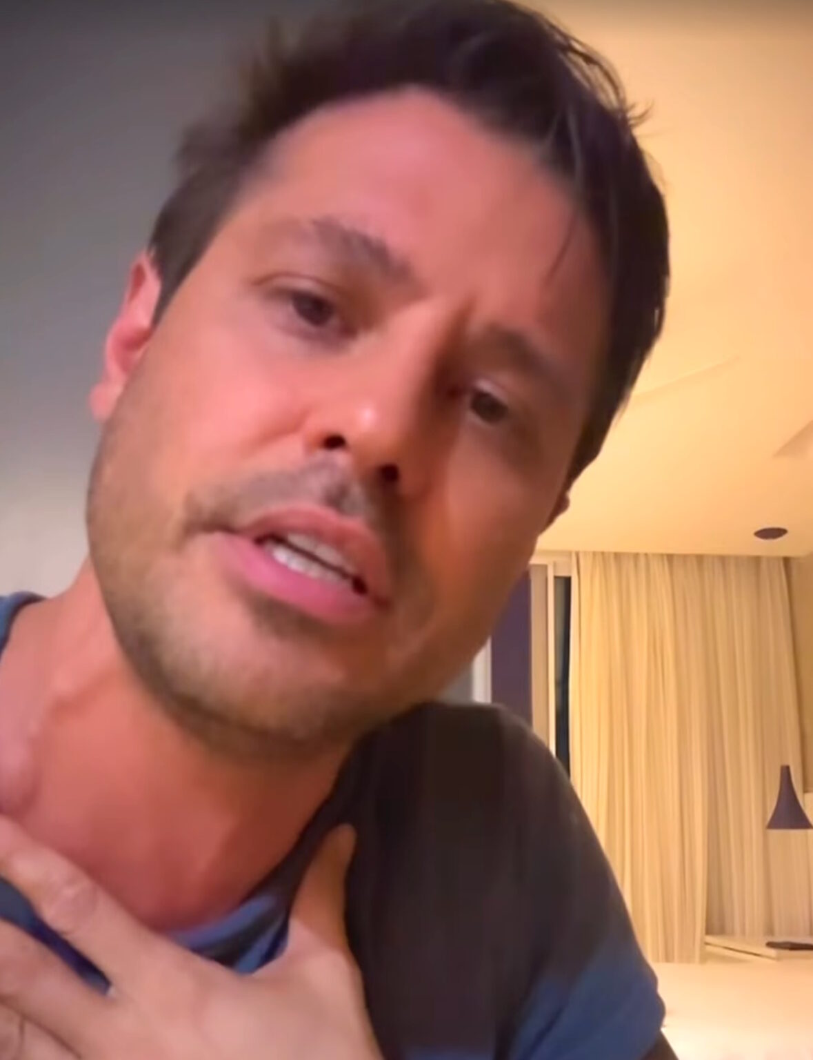 Dado Dolabella chama Wanessa de “namorada” e expõe que os dois iam “dormir junto” na noite da treta