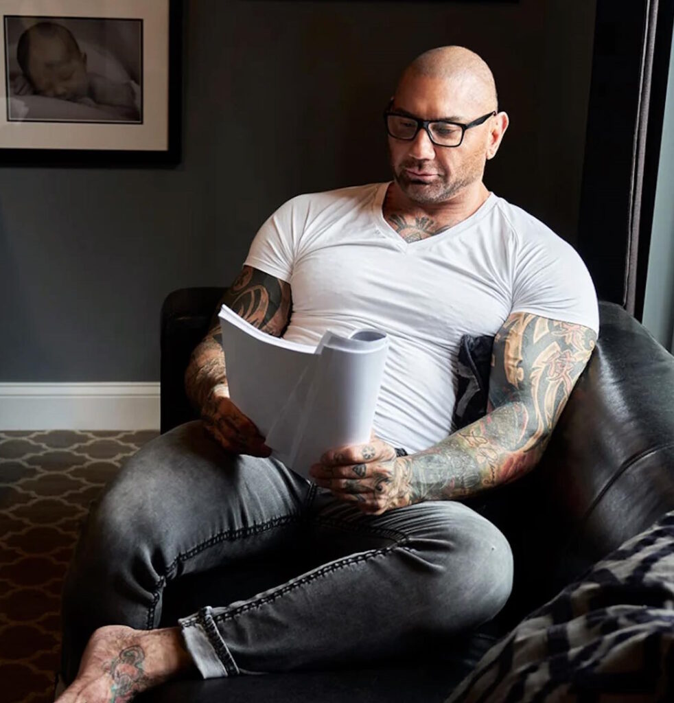 Dave Bautista vai enfrentar Henry Cavill no remake de “Highlander”