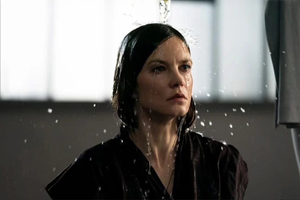Thriller psicológico com Eric Bana explora isolamento, autonomia e o impacto de ideologias, na HBO Max