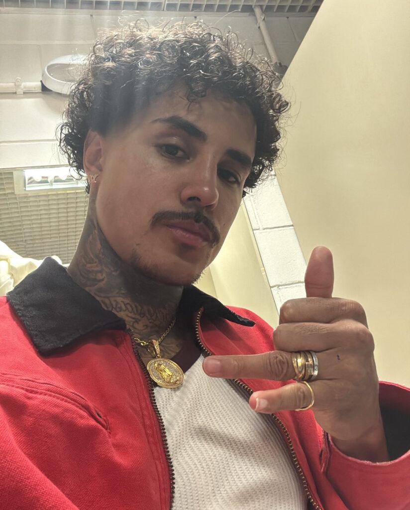 MC Livinho entra no “Dança dos Famosos” após perfurar pulmão