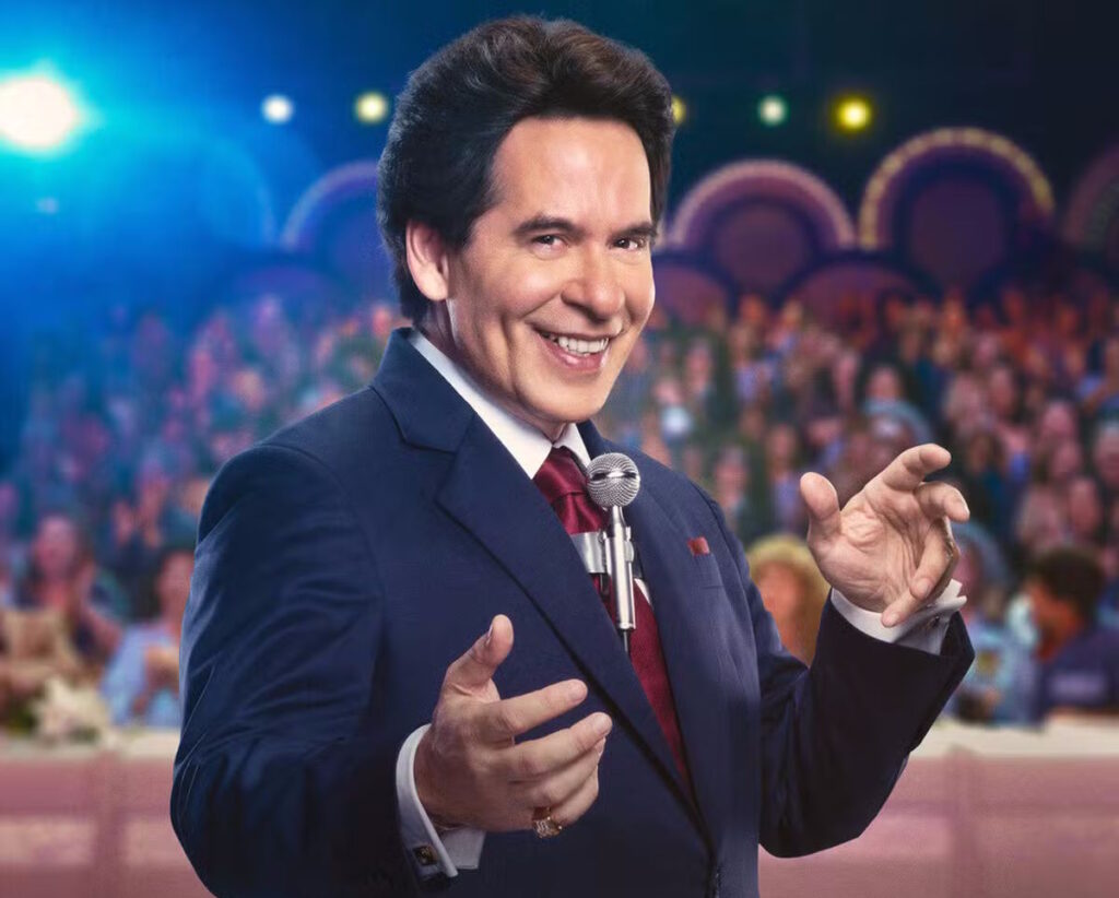 Trailer de “Silvio Santos Vem Aí” traz Leandro Hassum como apresentador em campanha presidencial