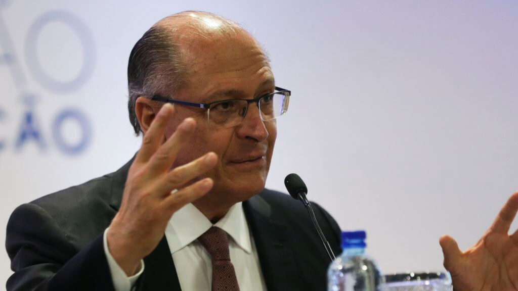 Alckmin recebe diplomata dos EUA e discute tarifas