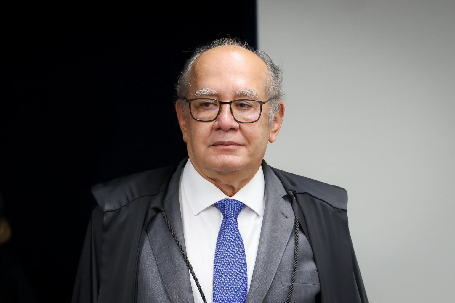 Gilmar faz piada sobre revogação de visto pelo governo Trump
