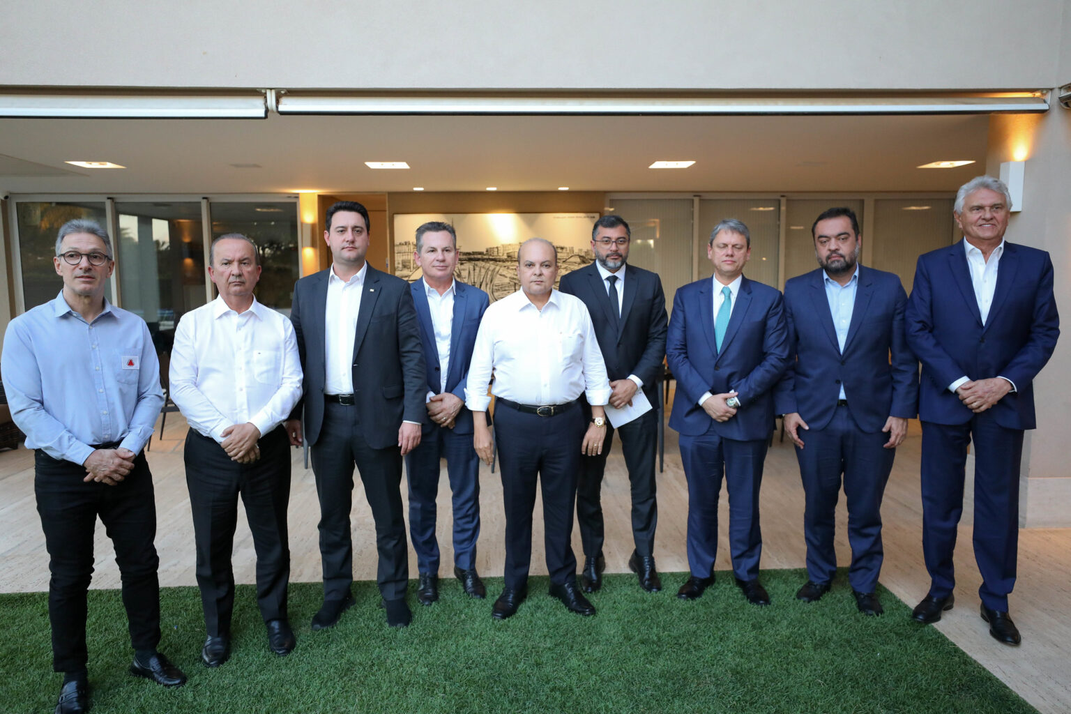 Governadores de direita cobram Lula por tarifaço e pressionam por anistia