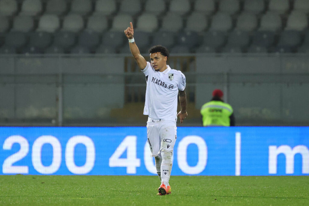 Kaio Csar o novo alvo do Corinthians para reforar o ataque