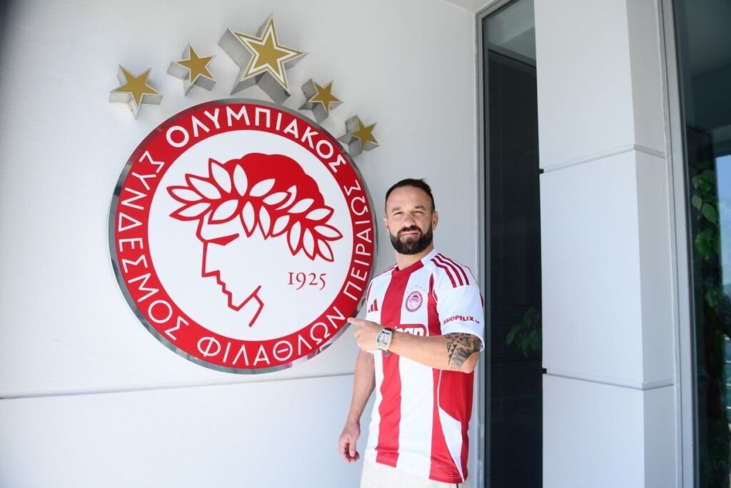 Aos 40 anos, Valbuena assina com Olympiacos… para o time B