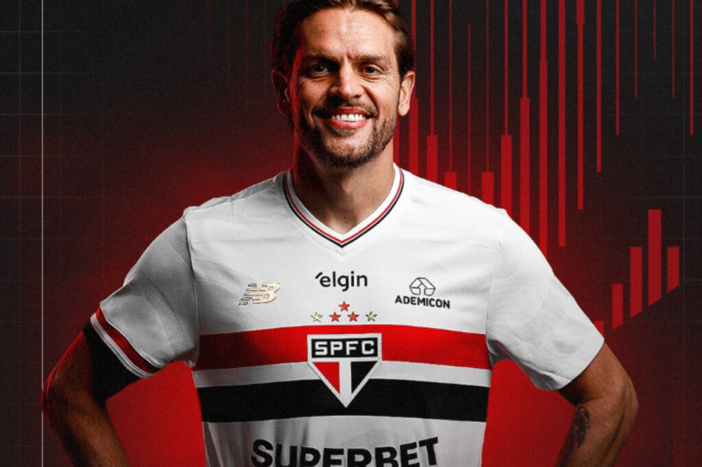 Rafael Toli est oficialmente de volta ao So Paulo