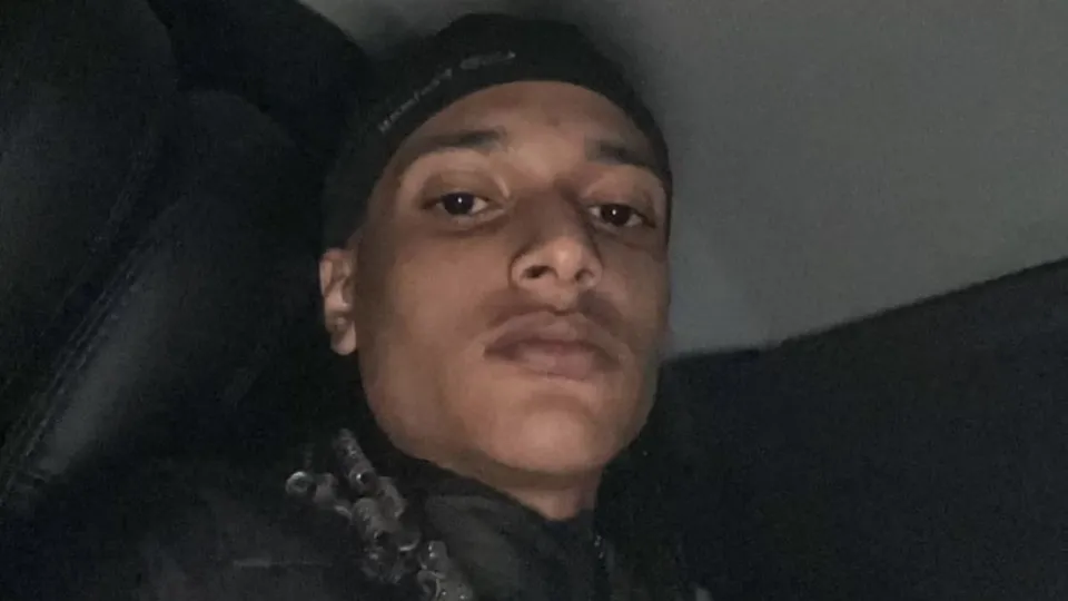 Amigo de Oruam estava rendido quando policiais foram atacados, diz defesa