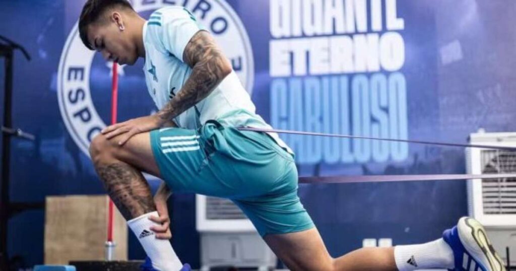 dúvida no clássico, Kaio Jorge teve mais de 12 horas de tratamento diário