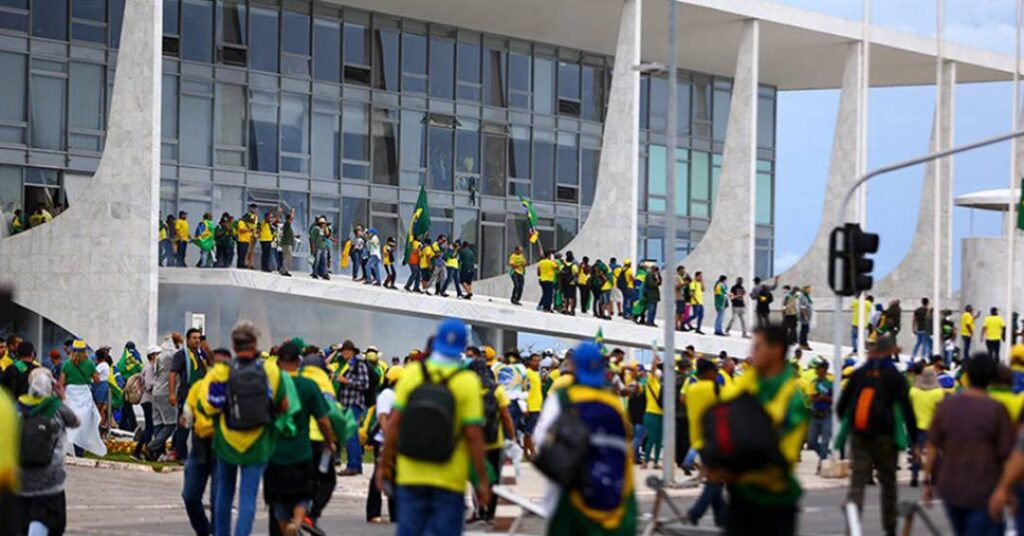 “Vacina” contra fake news aumenta confiança nas eleições, mostra estudo