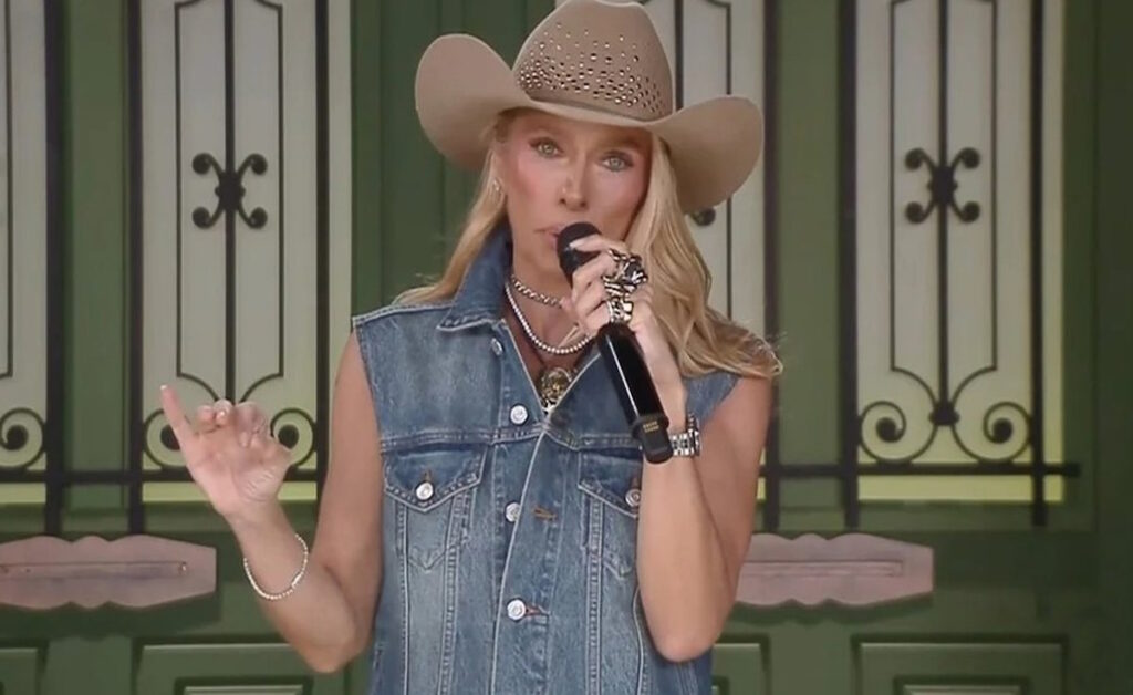 Adriane Galisteu confirma destino dos infiltrados em “A Fazenda 17”