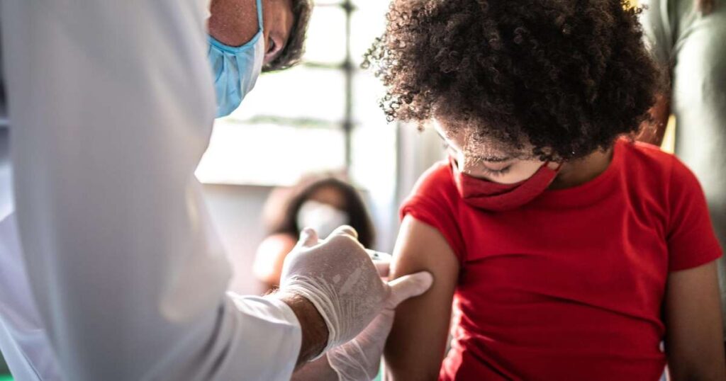 Flórida planeja eliminar vacinação obrigatória infantil e gera polêmica