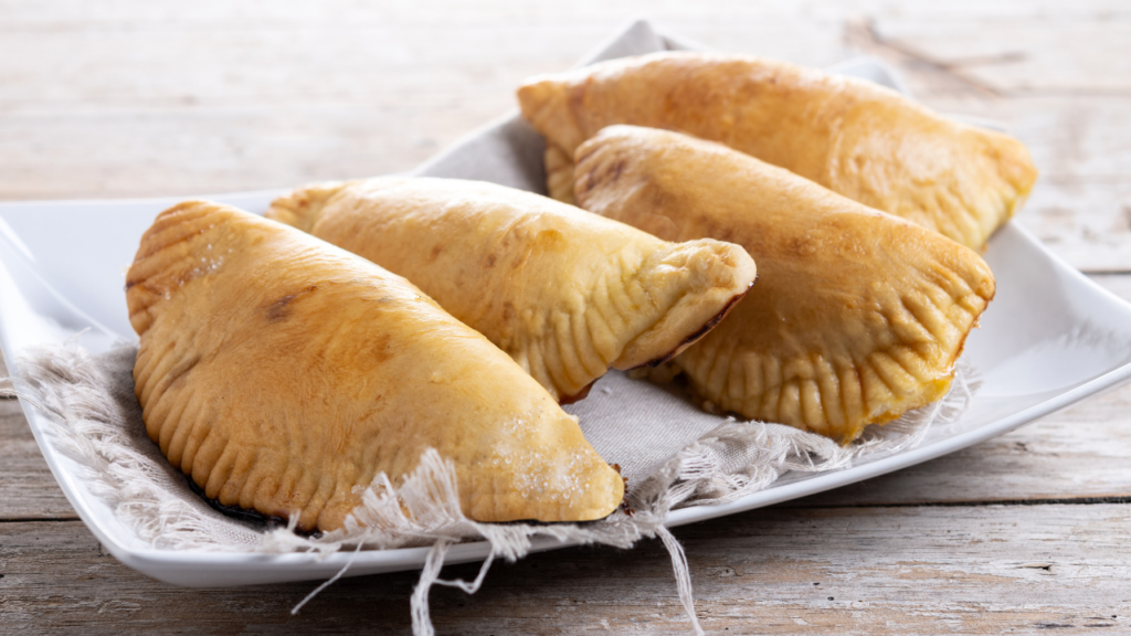 Receita simples e prática de pastel de forno para toda família